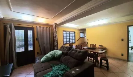 Casa com 3 dormitórios à venda, 202 m² por R$ 500.000,00 - Jardim Abaeté - Piracicaba/SP