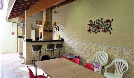 Casa com 3 dormitórios à venda, 200 m² por R$ 850.000,00 - Santa Cecília - Piracicaba/SP