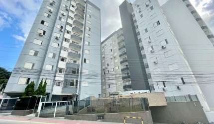 Apartamento 3 dormitorios em Barreiros