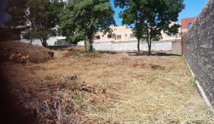 Terreno Bem Localizado Parque Universitário
