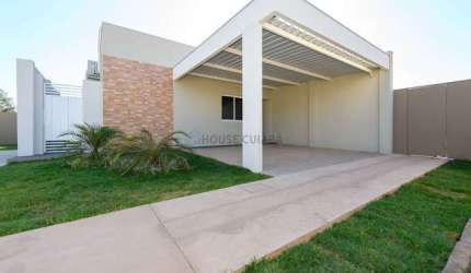 Casa em condomínio fechado com 3 quartos à venda na Rua J, 188, Parque Atalaia, Cuiabá, 175 m2 por R$ 548.000