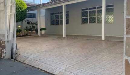 Alugo Casa Comercial com 5 salas - Localização Privilegiada