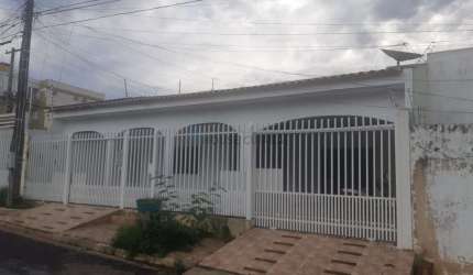 Casa com 4 quartos à venda na Rua 20, 01, Morada do Ouro, Cuiabá, 540 m2 por R$ 750.000