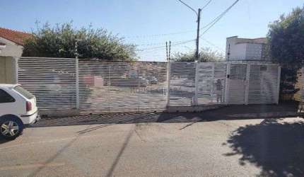 Casa com 3 quartos à venda na Rua Trinta e Um, 32, Residencial Coxipó, Cuiabá, 200 m2 por R$ 400.000
