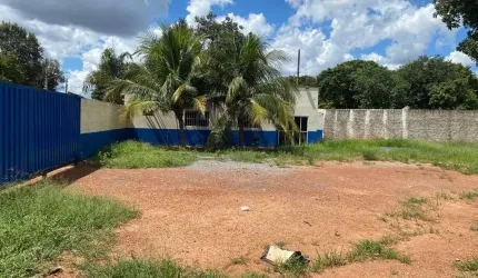 Terreno medindo 1600 M² na região do capão do pequi na av principal