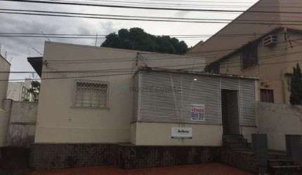 Casa comercial nova bem localizada Centro de Cuiabá