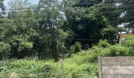 Terreno Bem Localizado no Bairro Quilombo