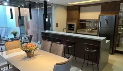 CASA ALTO PADRÃO - SANTA CRUZ RUA FECHADA - PORTEIRA FECHADA