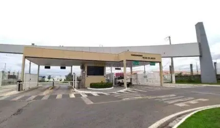 Ótima Casa Térrea no Condomínio Rio Claro