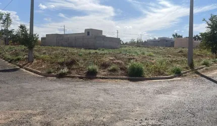 Oportunidade Terreno loteamento Parque das Aguas - Avenida Principal
