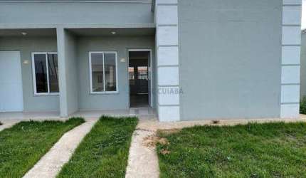 Linda Casa completa de armários e com energia solar no Cond Athenas
