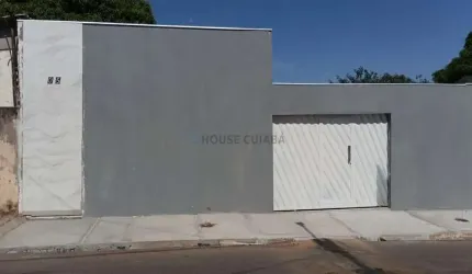 Vendo Casa no Bairro Canelas - VG