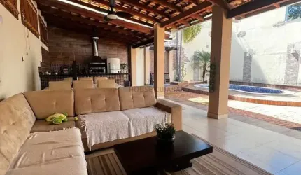 Casa Térrea no Bosque dos Ipês - Centro Político