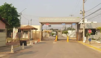 Casa a Venda no Condomínio Savio Brandao com Moveis Planejados e Placa solar