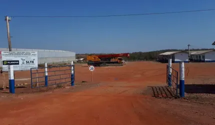 Excelente Área à Venda