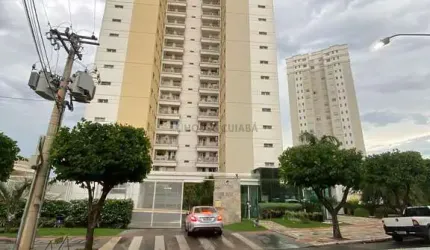Terreno a venda, ótimo para quem quer construir um ponto comercial