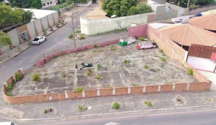 TERRENO NA AVENIDA MIGUEL SUTIL