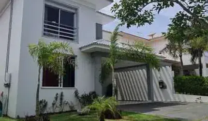 Belíssima Casa No Florais Cuiabá - Venda