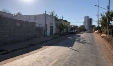 Vende-se terreno 12x30m