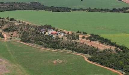 fazenda de 795 hectares no Município de Ipameri no estado do Goiás