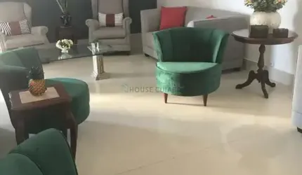 Apartamento no Edifício Villa dei Fiori - Praça Popular