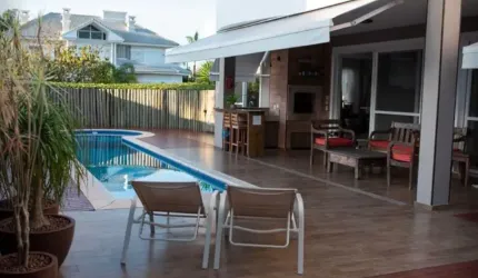 Casa em Jurere internacional