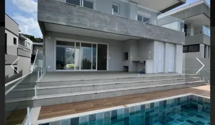 Casa Pedra Branca