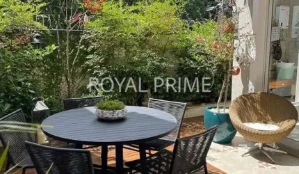 Sobrado em Condomínio com Área Gourmet, Ático e 3 suítes à venda, 200 m² - Santa Felicidade - Curitiba/PR