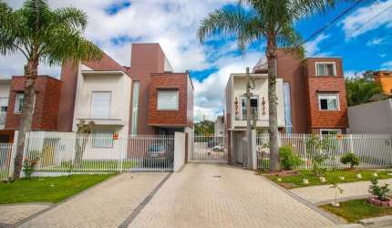 Sobrado com 3 dormitórios à venda, 167 m² por R$ 795.000,00 - Campo Comprido - Curitiba/PR