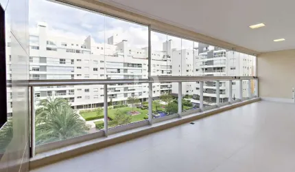 Apartamento Reformado com Churrasqueira, 4 Quartos, Venda, 189 m² - Juvevê - Curitiba/PR
