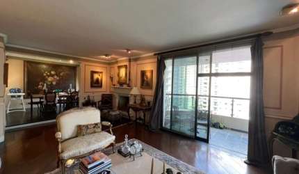 Apartamento com 3 suítes 4 vagas a venda no  Itaim Bibi