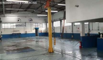 Galpão comercial a venda em Santo André