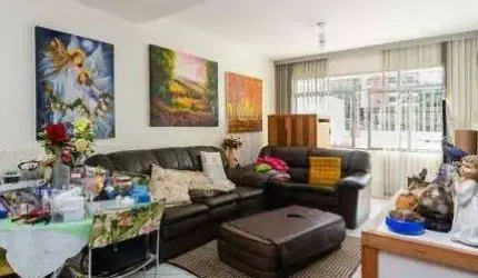Casa com 3 dormitórios 2 vagas a venda na Vila Madalena