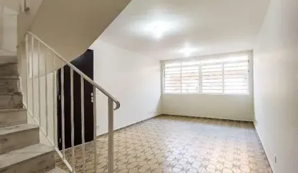 Casa com 3 dormitórios 2 vagas a venda na Vila Sônia