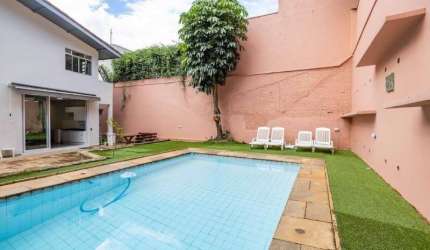 Casa com 4 dormitórios 4 vagas a venda no Guedala