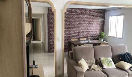 Apartamento à venda com 110m² 3 dormitórios e 1 vaga na Rebouças