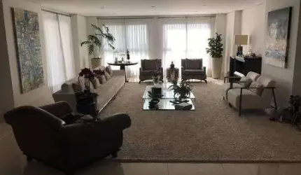 Apartamento com 4 Suítes 5 vagas a venda em Santo Amaro