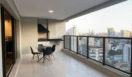 Apartamento com 3 suítes 3 vagas a venda na Aclimação