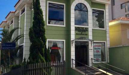 Prédio comercial a venda no Jardim Guedala