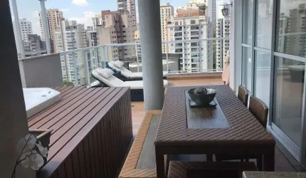 Cobertura com 4 suites 4 vagas a venda no Morumbi
