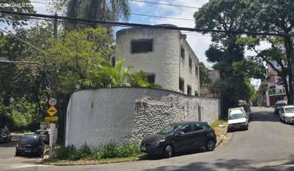 Casa Comercial ou Residencial a venda no Morumbi