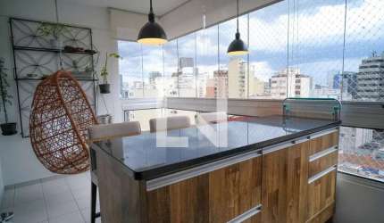 Apartamento com 3 dormitórios 2 vagas a venda em Pinheiros