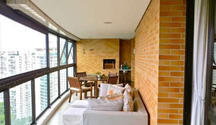 Apartamento com 3 suítes 4 vagas a venda no Panamby