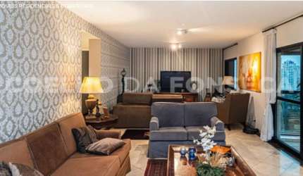 Apartamento com 3 suítes 3 vagas a venda no Panamby