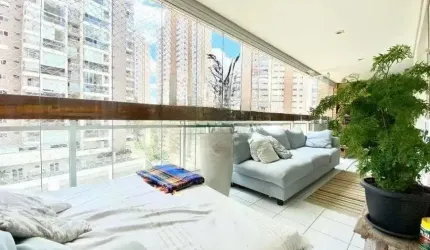 Apartamento com 3 suítes 3 vagas a venda no Panamby