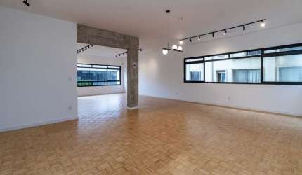 Apartamento com 3 dormitórios 2 vagas a venda em Pinheiros