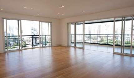 Apartamento com 4 suítes 5 vagas a venda no Itaim Bibi