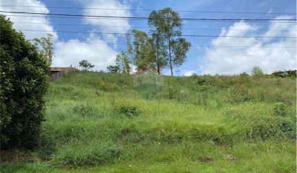 Terreno com 1554 m² no Residencial Pomar da Serra.