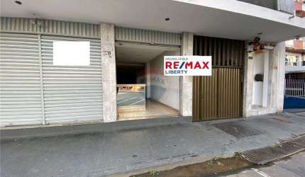 Loja com 100 m², com garagem -na Rua Oswaldo Aranha para locação - em frente a Rua São Mateus Grande fluxo de pessoas a veículos na porta da loja