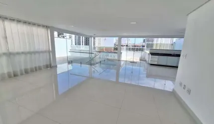 Luxuosa Cobertura em São Mateus: Conforto e Segurança